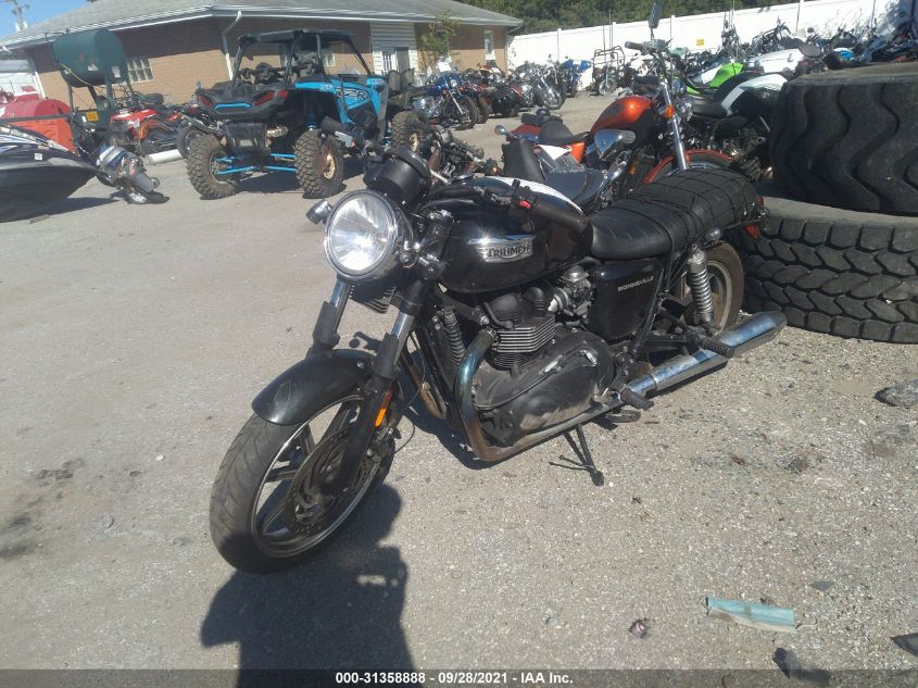 2013 TRIUMPH MOTORCYCLE BONNEVILLE SMT900K17DT565851