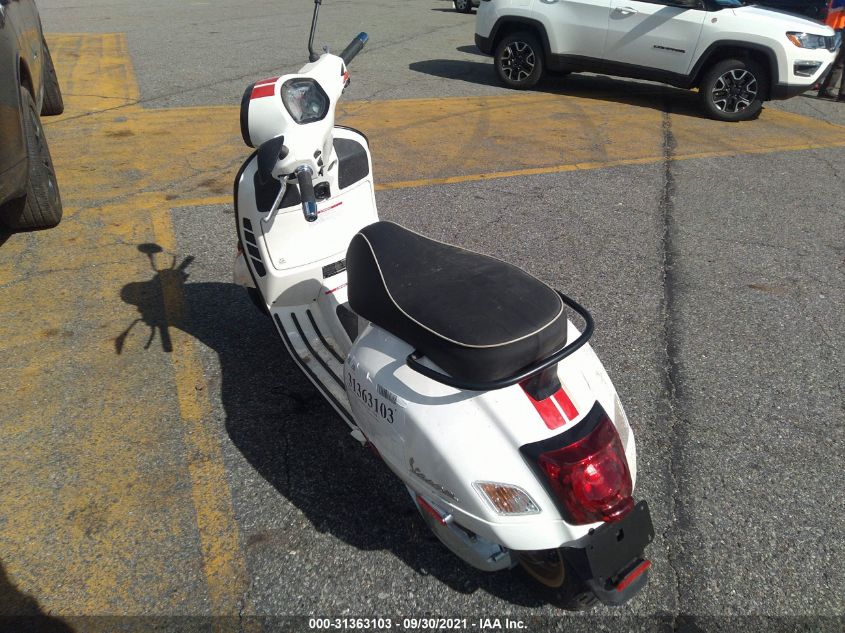 2022 VESPA GTS 300 SUPER - ZAPMA39MXN5202682