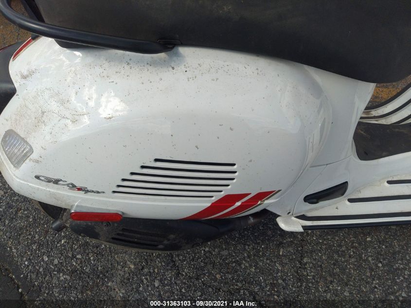 2022 VESPA GTS 300 SUPER - ZAPMA39MXN5202682