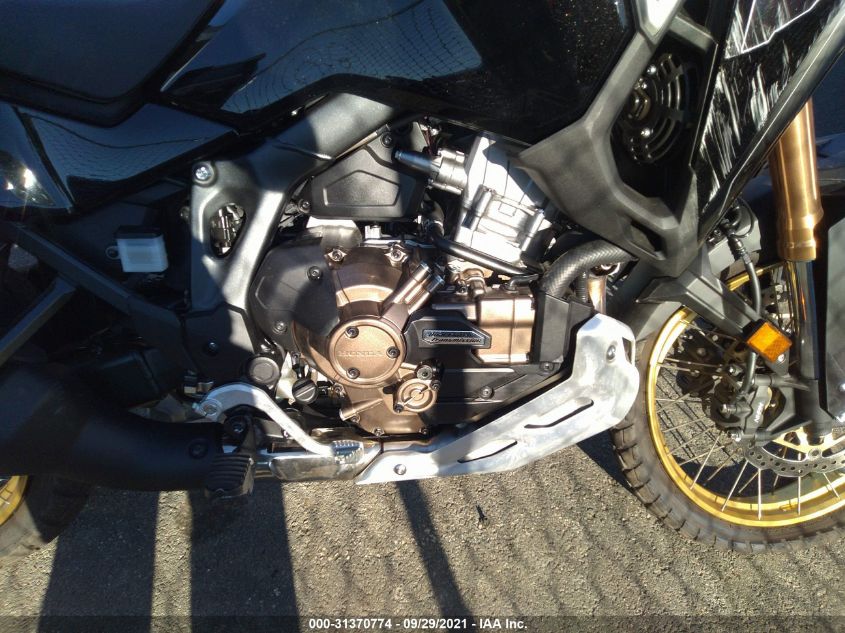2021 HONDA CRF1100 D4 JH2SD1046MK100336