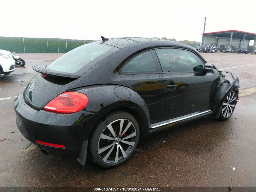 2013 VOLKSWAGEN BEETLE COUPE 2.0T TURBO W/SUN/SND/NAV 3VWVA7AT1DM610963