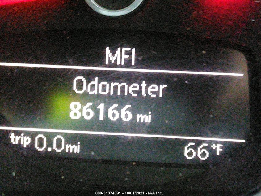 2013 VOLKSWAGEN BEETLE COUPE 2.0T TURBO W/SUN/SND/NAV 3VWVA7AT1DM610963