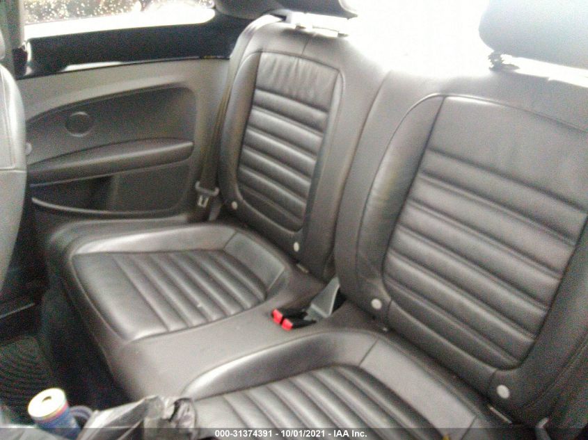 2013 VOLKSWAGEN BEETLE COUPE 2.0T TURBO W/SUN/SND/NAV 3VWVA7AT1DM610963