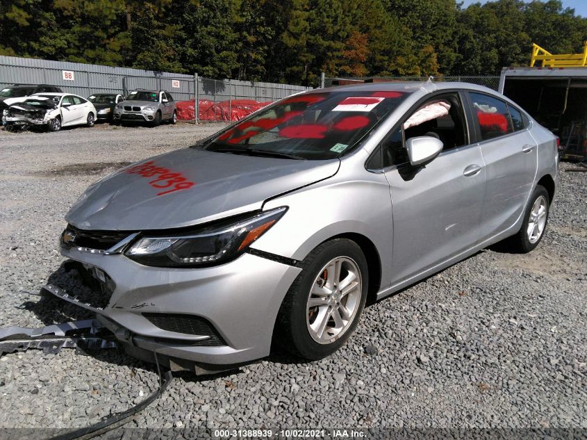 2018 CHEVROLET CRUZE LT 1G1BE5SM0J7156502