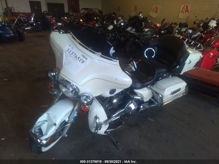 2004 HARLEY-DAVIDSON FLHTCUI 1HD1FCW134Y603843