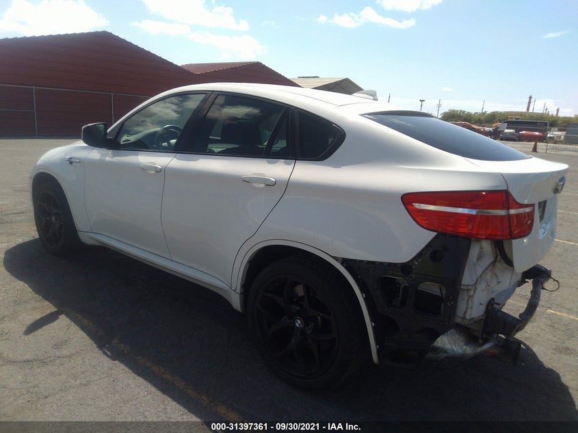 BMW X6 m 2011