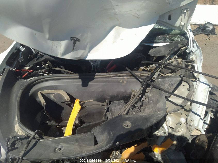 Auction sale of the 2021 TESLA MODEL Y , vin: 5YJYGDEF6MF211682, lot number: 31399519