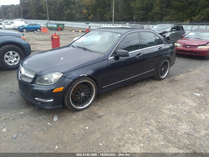 2013 MERCEDES-BENZ C-CLASS C 300 SPORT WDDGF8AB0DR272616