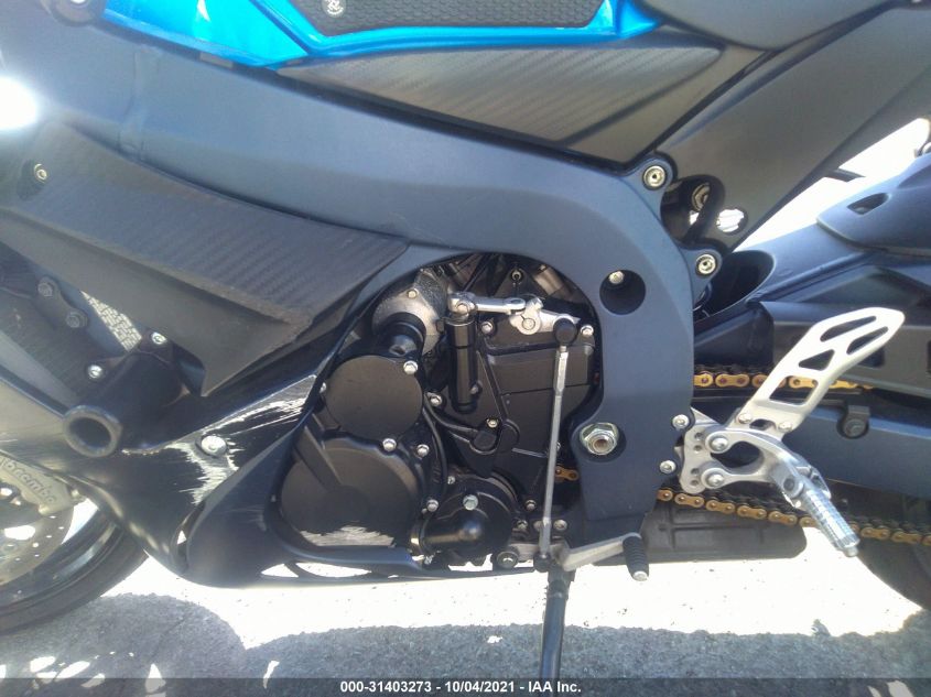 2011 SUZUKI GSX750 JS1GR7MAXB2104464