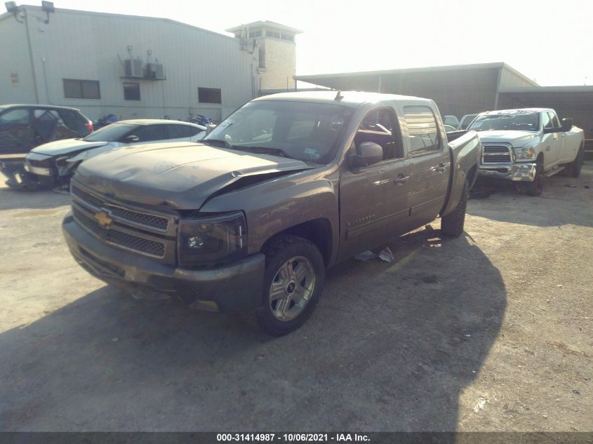 2013 CHEVROLET SILVERADO 1500 LT 3GCPCSE00DG161282