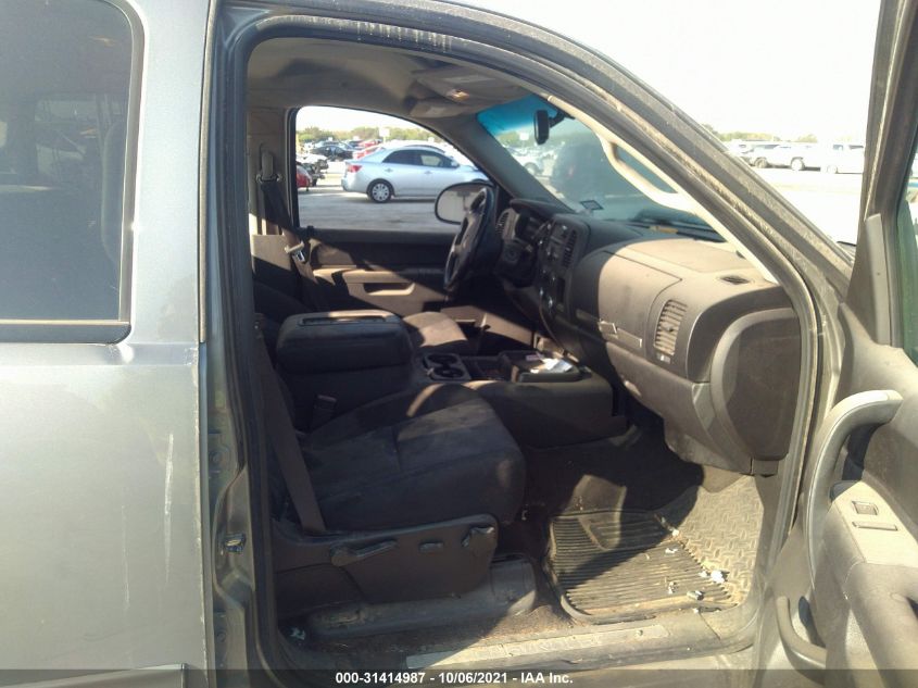 2013 CHEVROLET SILVERADO 1500 LT 3GCPCSE00DG161282
