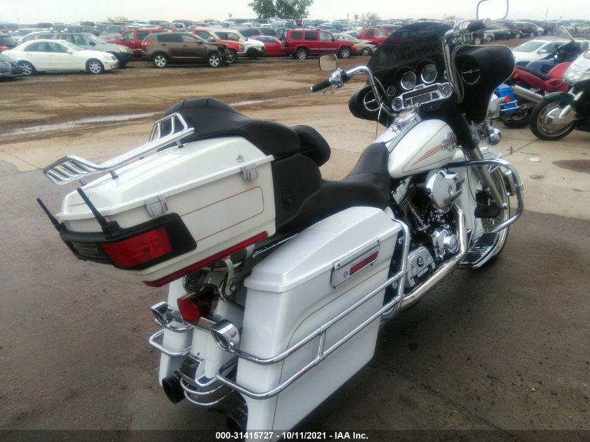 2007 HARLEY-DAVIDSON FLHTCUI 1HD1FC4157Y675571