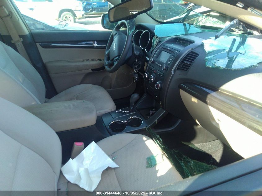 2013 KIA SORENTO LX 5XYKT3A66DG399517