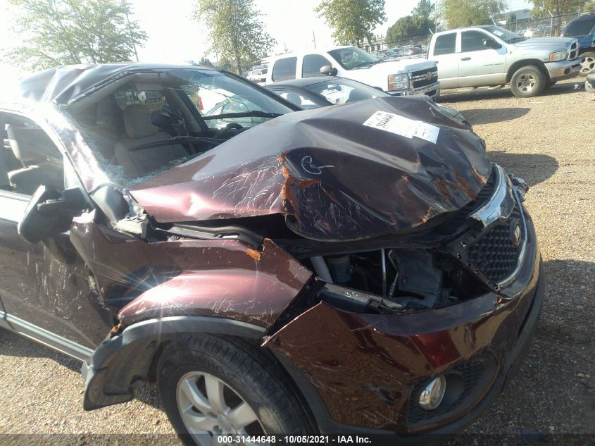 2013 KIA SORENTO LX 5XYKT3A66DG399517