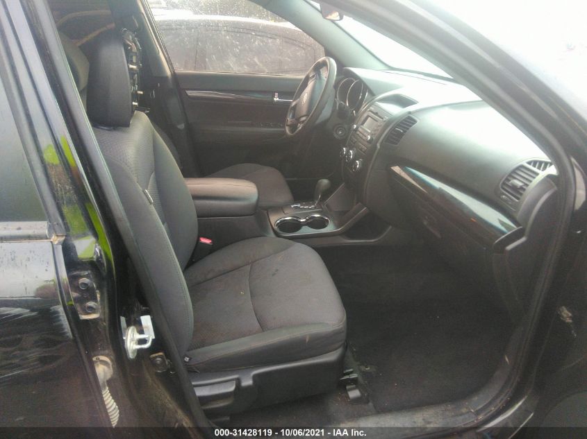 2013 KIA SORENTO LX 5XYKT3A1XDG348011