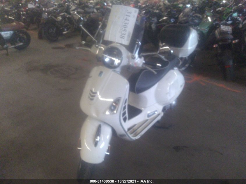 2016 VESPA GTS 300 SUPER ZAPM459L2G5101469