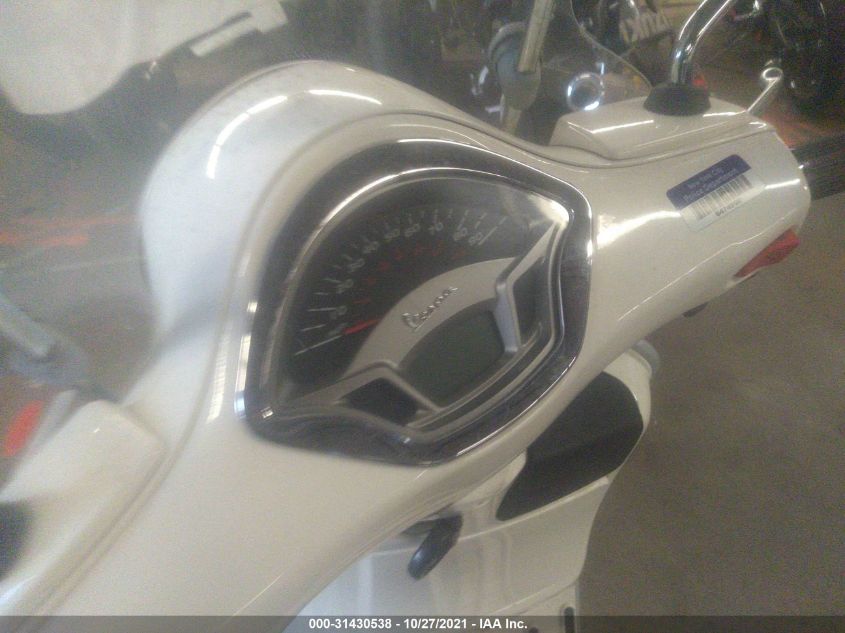 2016 VESPA GTS 300 SUPER ZAPM459L2G5101469