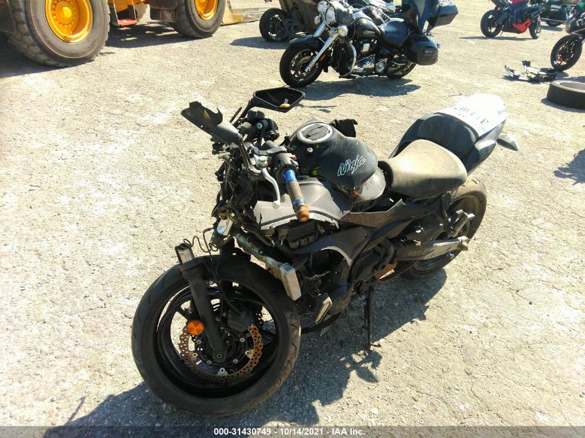 2017 KAWASAKI EX650 F JKAEXEK17HDA00616