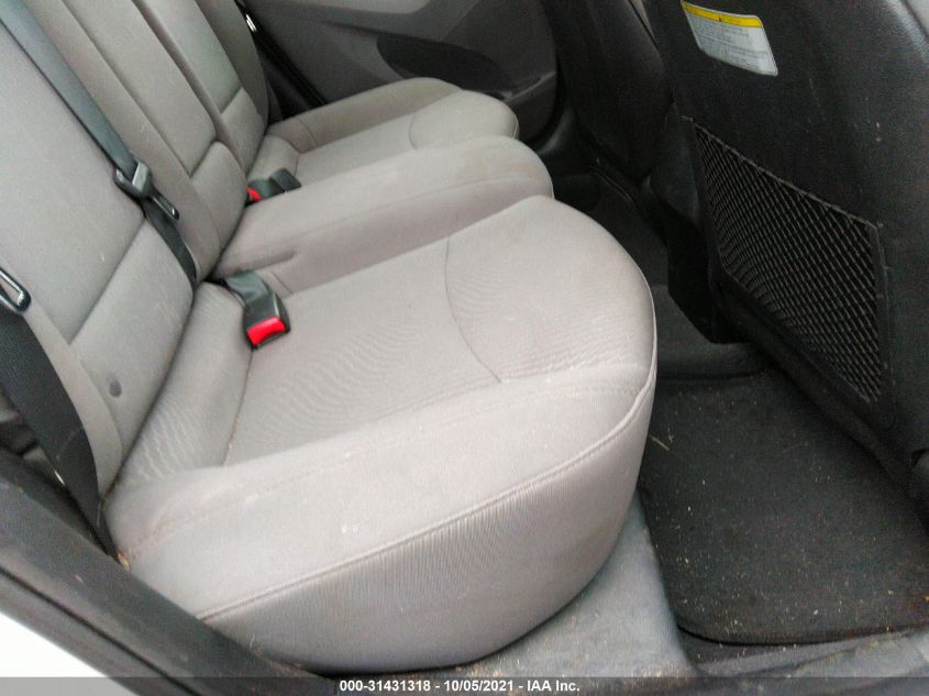 2015 HYUNDAI ELANTRA SE 5NPDH4AE4FH612385