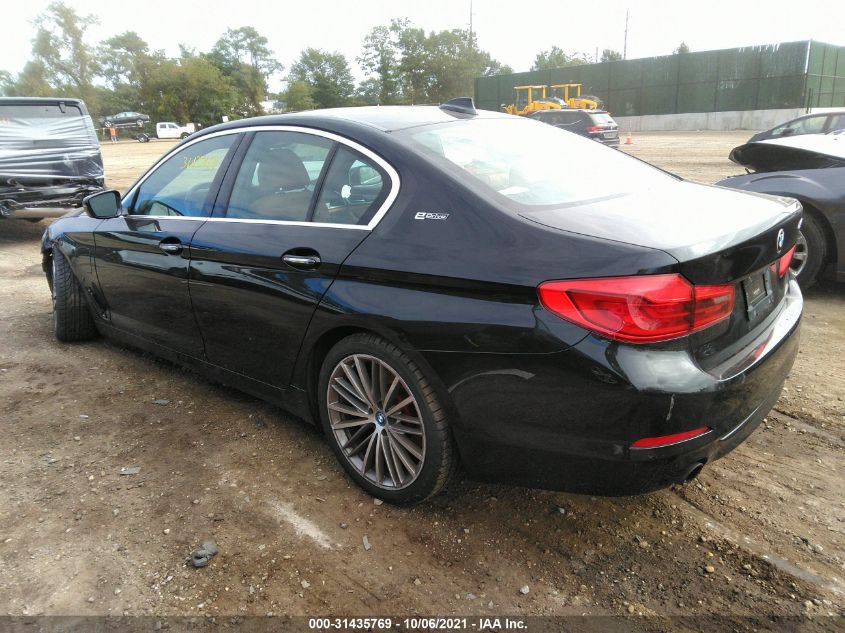 2018 BMW 5 SERIES 530E XDRIVE IPERFORMANCE WBAJB1C57JG623844