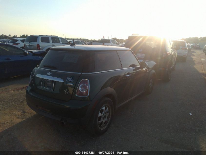 2013 MINI COOPER HARDTOP WMWSU3C55DT372814