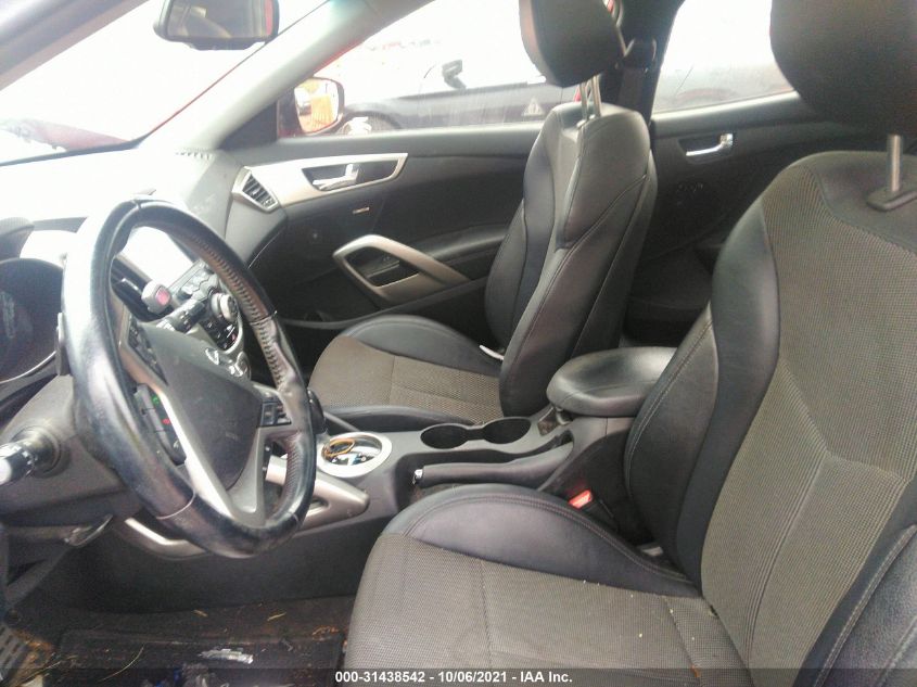 2015 HYUNDAI VELOSTER KMHTC6AD3FU235188