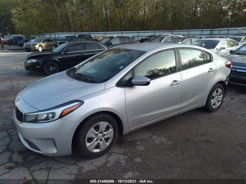 2017 KIA FORTE LX 3KPFK4A75HE161163