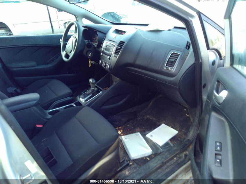 2017 KIA FORTE LX 3KPFK4A75HE161163