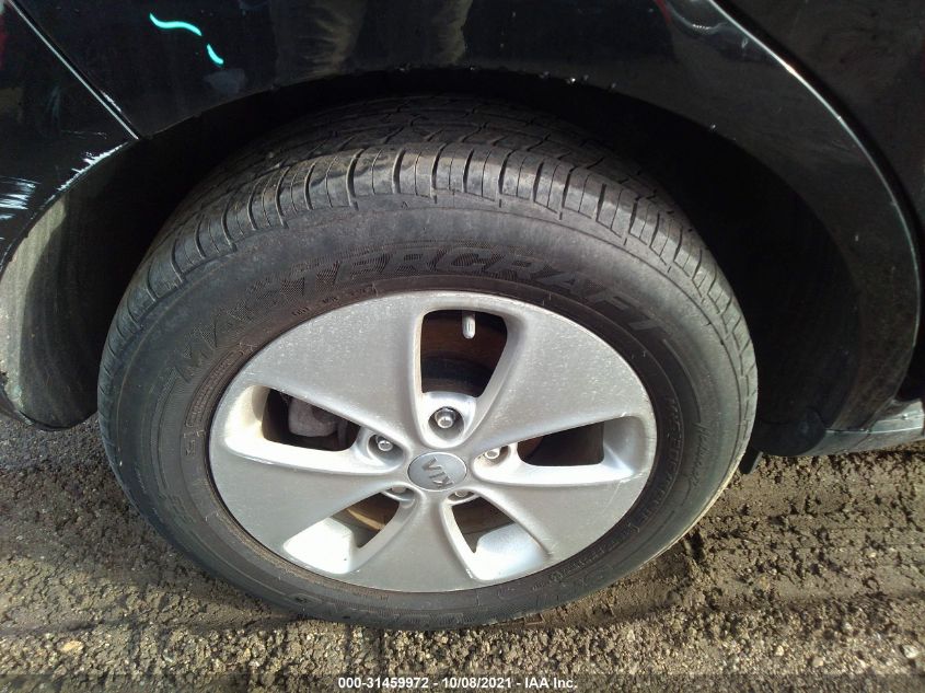 2014 KIA SOUL BASE KNDJN2A21E7746554