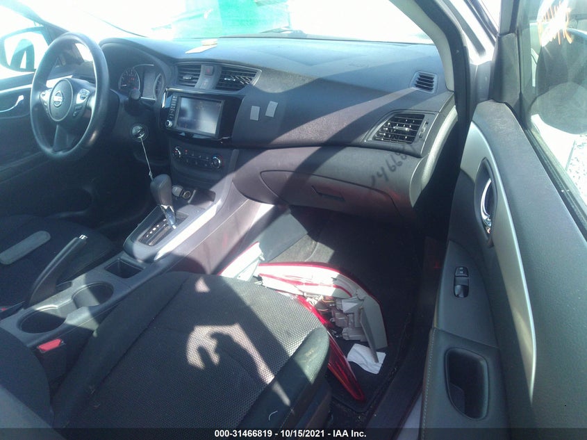 Nissan Sentra 2019