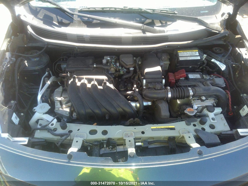 Nissan Versa 2015