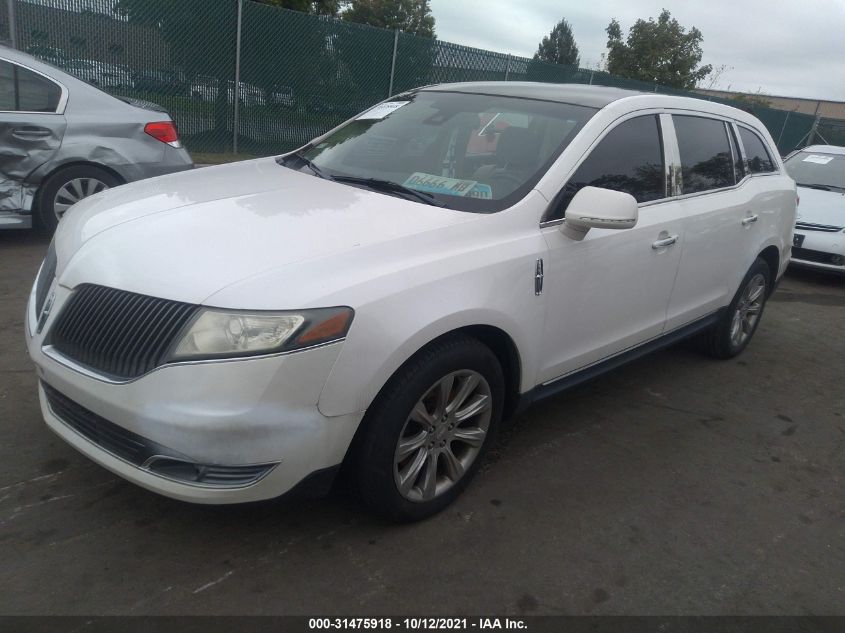 2013 LINCOLN MKT 2LMHJ5FK1DBL50439
