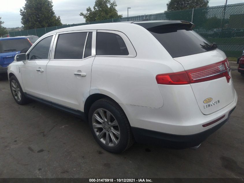 2013 LINCOLN MKT 2LMHJ5FK1DBL50439