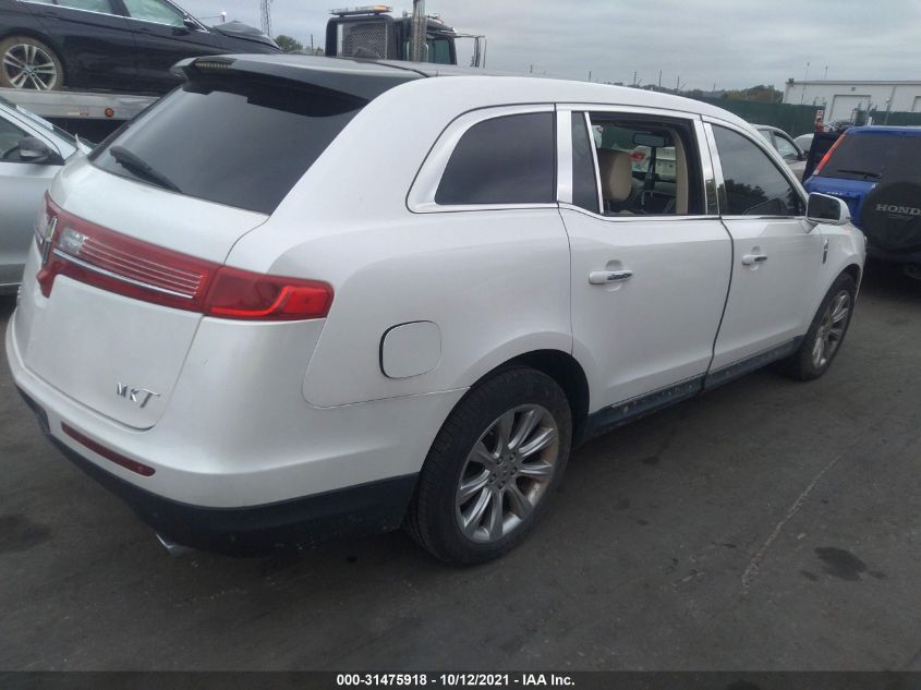 2013 LINCOLN MKT 2LMHJ5FK1DBL50439