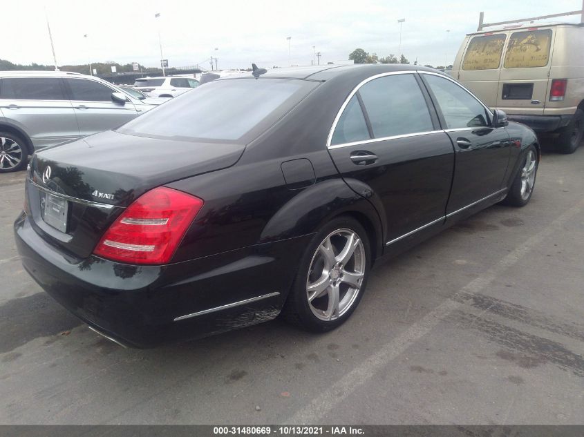 2013 MERCEDES-BENZ S-CLASS S 550 WDDNG9EB3DA533272