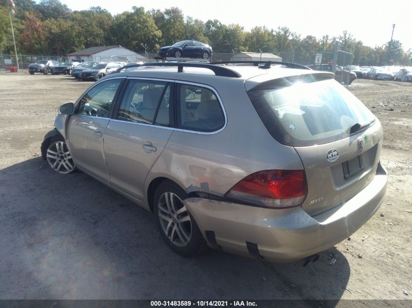2014 VOLKSWAGEN JETTA SPORTWAGEN TDI 3VWPL7AJ8EM604841