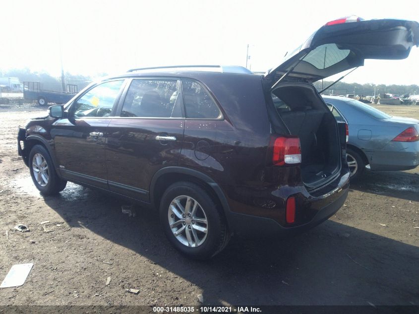 2015 KIA SORENTO LX 5XYKTDA62FG575357