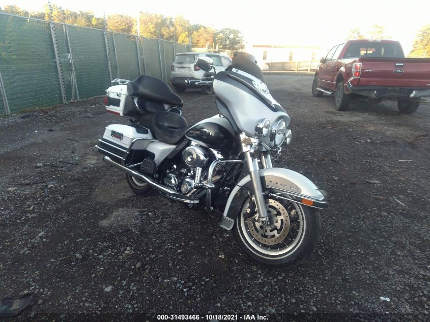 2008 HARLEY-DAVIDSON FLHTCUI 1HD1FC41X8Y679942