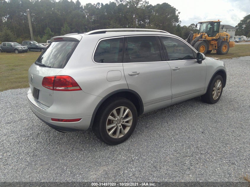 Volkswagen Touareg 2013