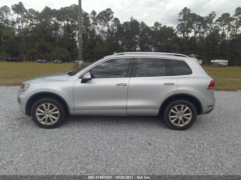 Volkswagen Touareg 2013