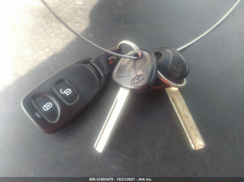 2014 HYUNDAI ACCENT GLS KMHCT4AEXEU669961