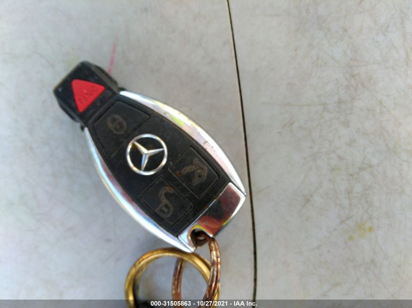 2013 MERCEDES-BENZ C-CLASS C 250 WDDGF4HB2DR263544
