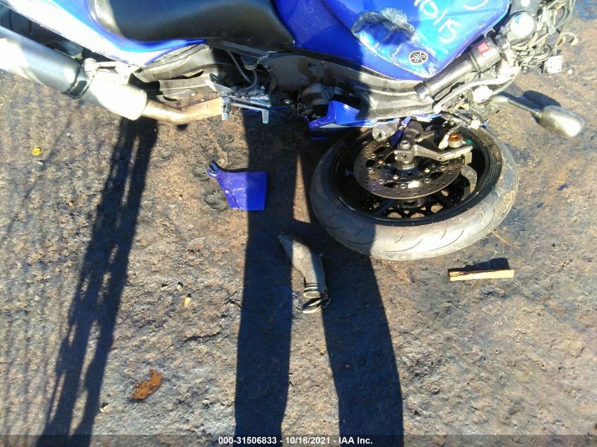 2005 YAMAHA YZFR6 L JYARJ06Y25A005361