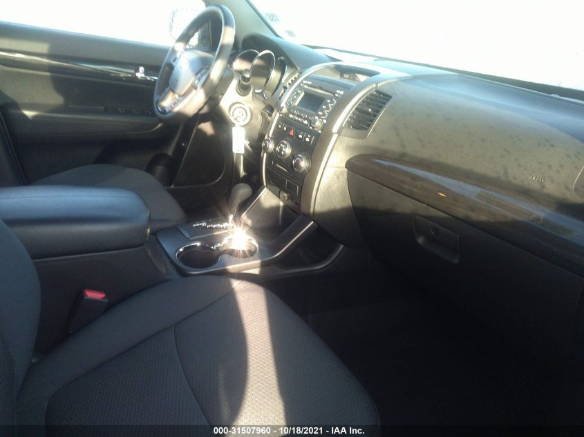 2013 KIA SORENTO LX 5XYKT3A10DG358711