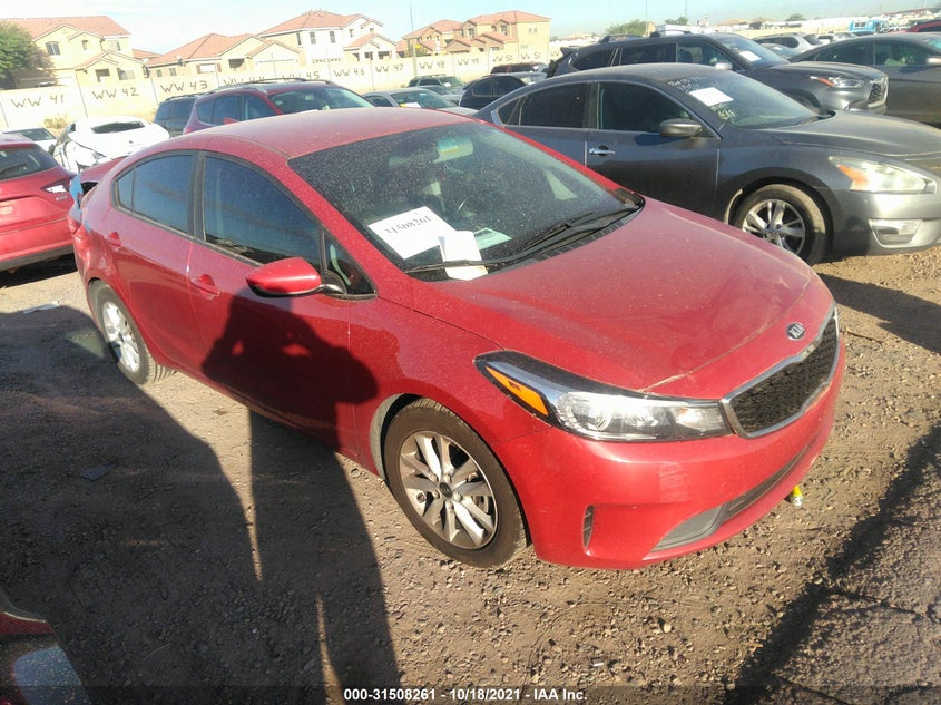 2017 KIA FORTE VIN: 3KPFL4A7XHE022076