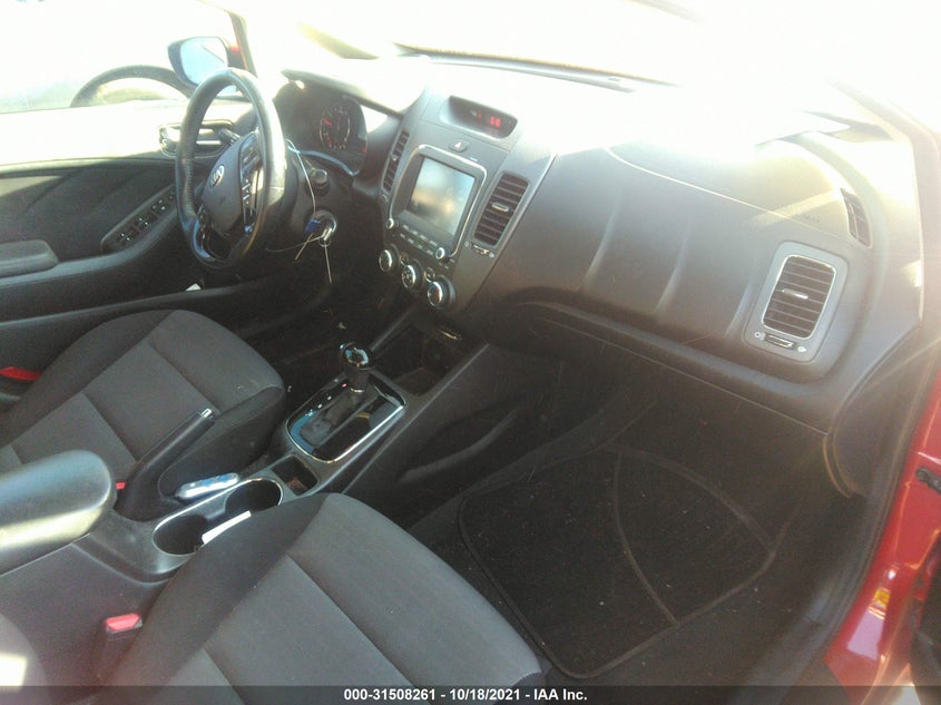 2017 KIA FORTE VIN: 3KPFL4A7XHE022076