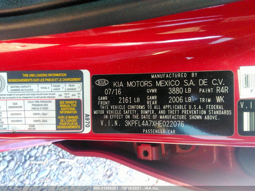 2017 KIA FORTE VIN: 3KPFL4A7XHE022076