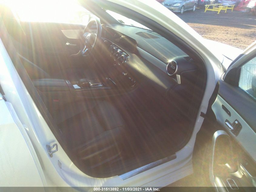 2019 MERCEDES-BENZ A-CLASS A 220 WDD3G4FB4KW029371