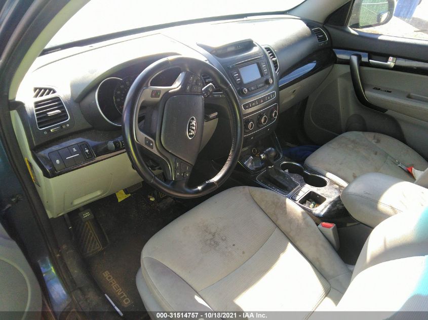 2014 KIA SORENTO LX 5XYKTDA78EG548798