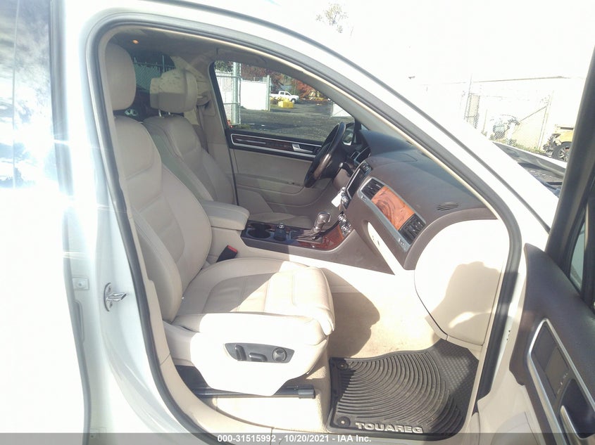 Volkswagen Touareg 2012